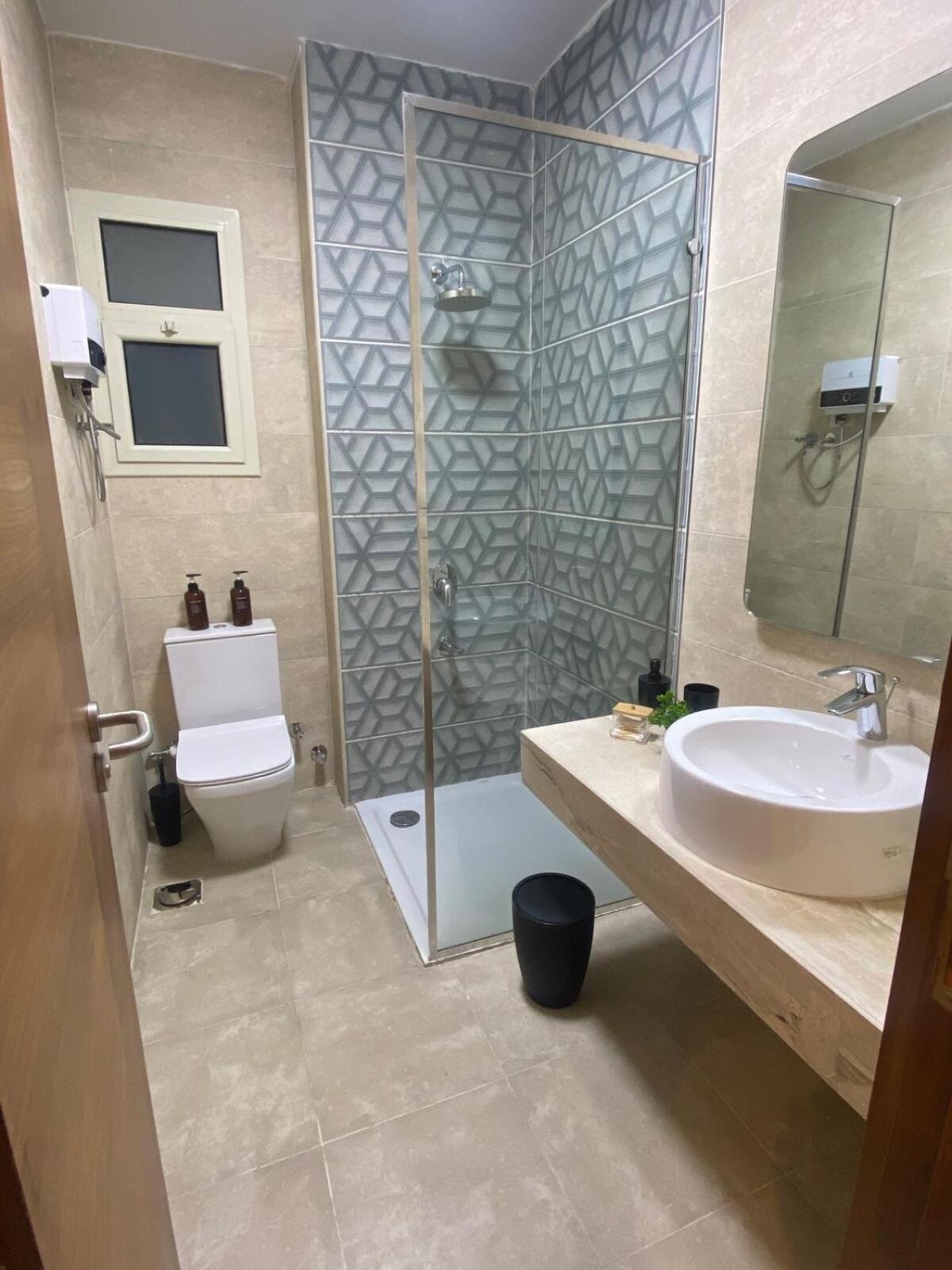 Peaceful Patio 2br At Auc & Westin Cairo