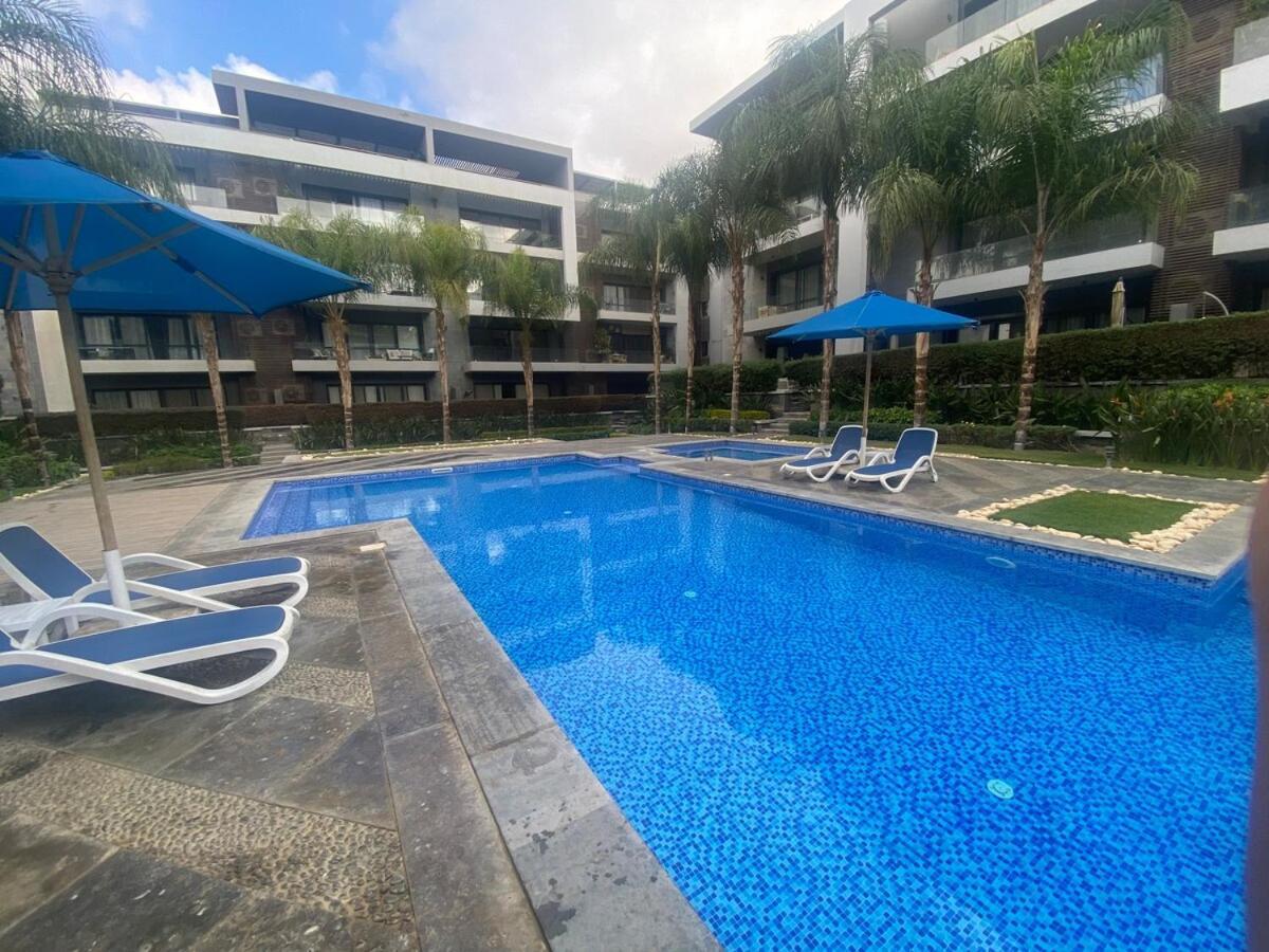 Apartment Peaceful Patio 2br At Auc & Westin